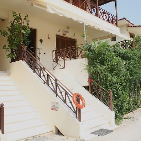 Two-Floor House Next To Sea Apartment Loutraki  Ngoại thất bức ảnh