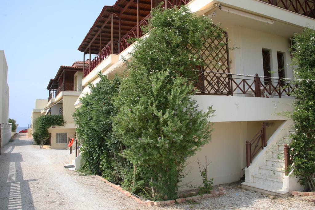 Two-Floor House Next To Sea Apartment Loutraki  Ngoại thất bức ảnh